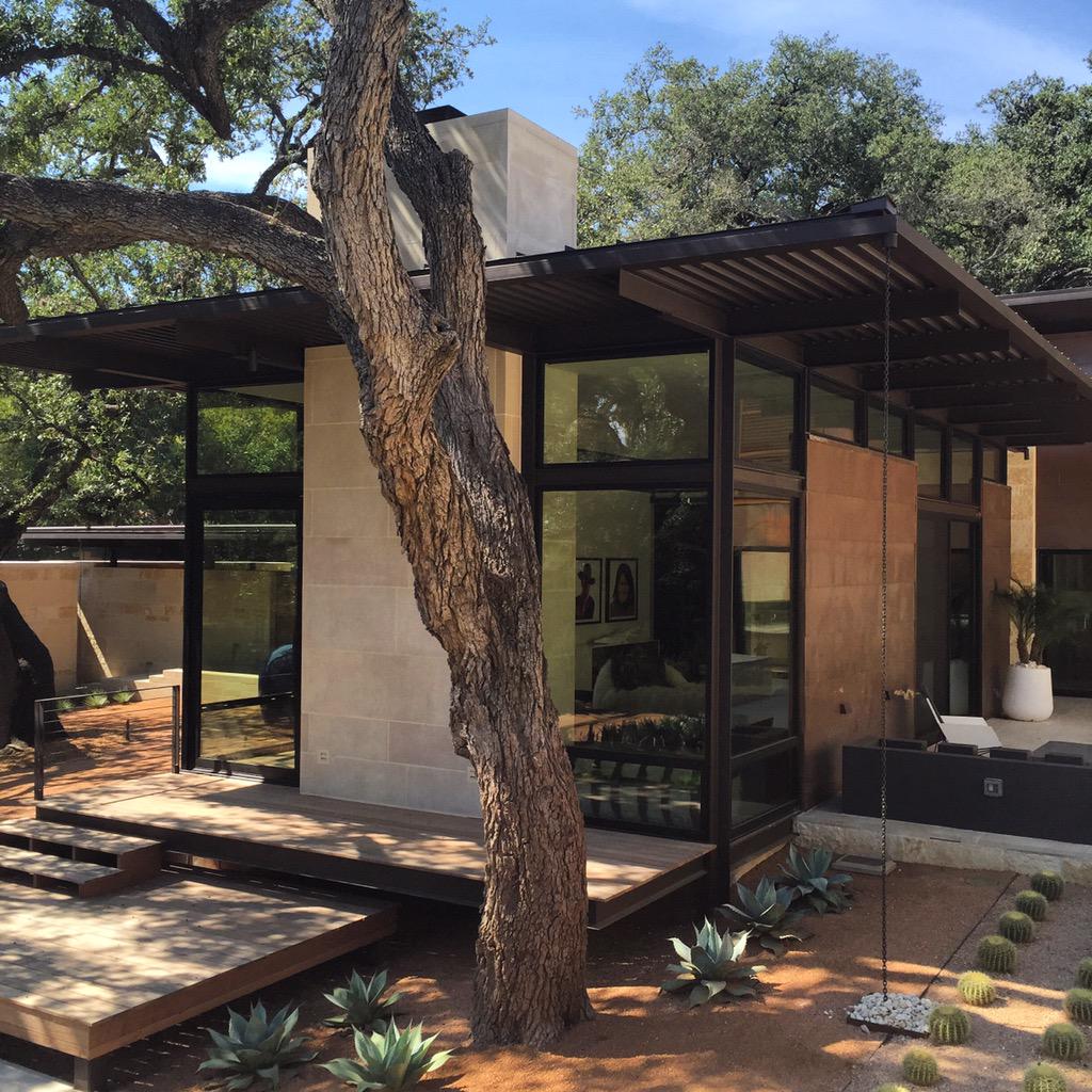Snapshot - part of my 1st LF baby all grown up! #lakeflato #architecture #texasarchitecture #residentialarchitecture