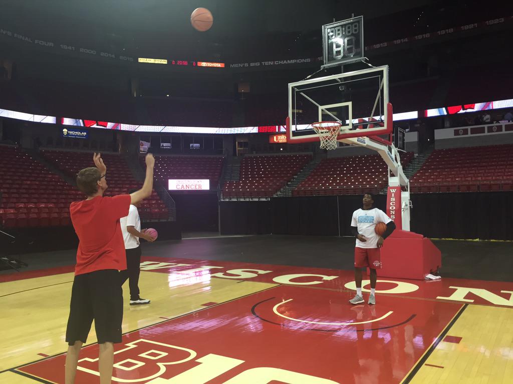 Diabetic42's tweet photo. I made Bo pay! #MakeBoPay #Badgers http://t.co/OKQxHsEUOT