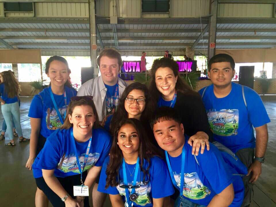 2016Riverdale's tweet photo. Riverdale StuCo took on SASC at the regional conference this weekend at Vandebilt Catholic High! 🐊 #SASC2015 http://t.co/uWIOLZJn7N