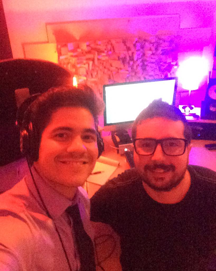 XavierZOficial's tweet photo. Lunes de grabación con el maestro y carnal @andreschano 🎶👌🏻 http://t.co/WwhJt64tfq