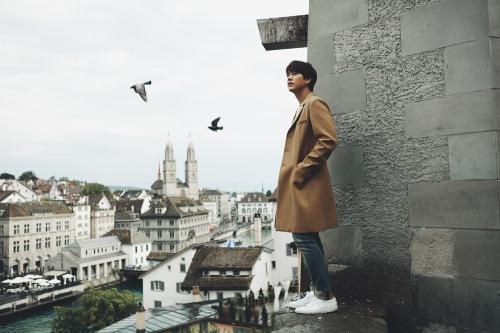 SMTOWN_WORLD's tweet photo. 151013 Kyuhyun 2nd Mini Album ‘Fall, Once Again’ Teaser [1P] http://t.co/F71YIeQKC6