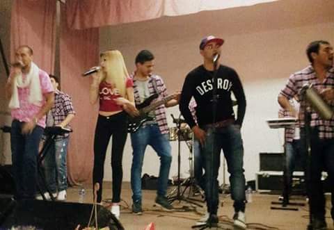 ValeTodoOficial's tweet photo. Shows de este finde !!! #ValeTodoCumbia 🎵 http://t.co/RR0zvamxZP