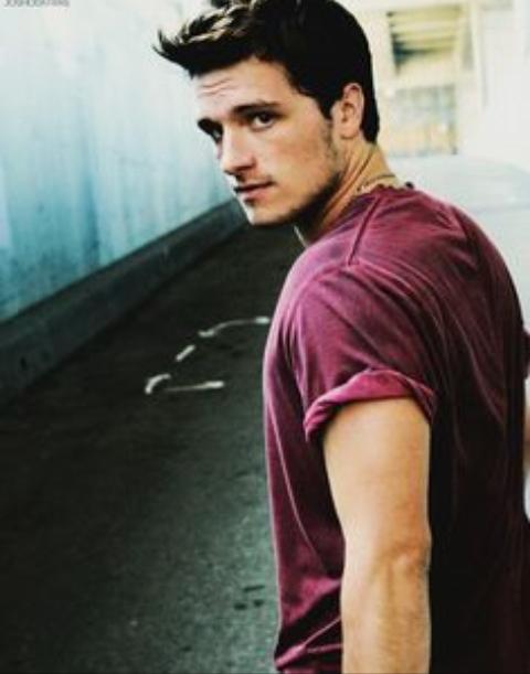 Happy birthday   Josh Hutcherson (Peeta Mellark) 