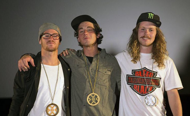 VIDEO: Reigning champ <a href="/SammyCskiing/">Sammy Carlson</a> wins <a href="/XGames/">X Games</a> Real Ski Backcountry … again. #Skiing grnd.tv/644XZh