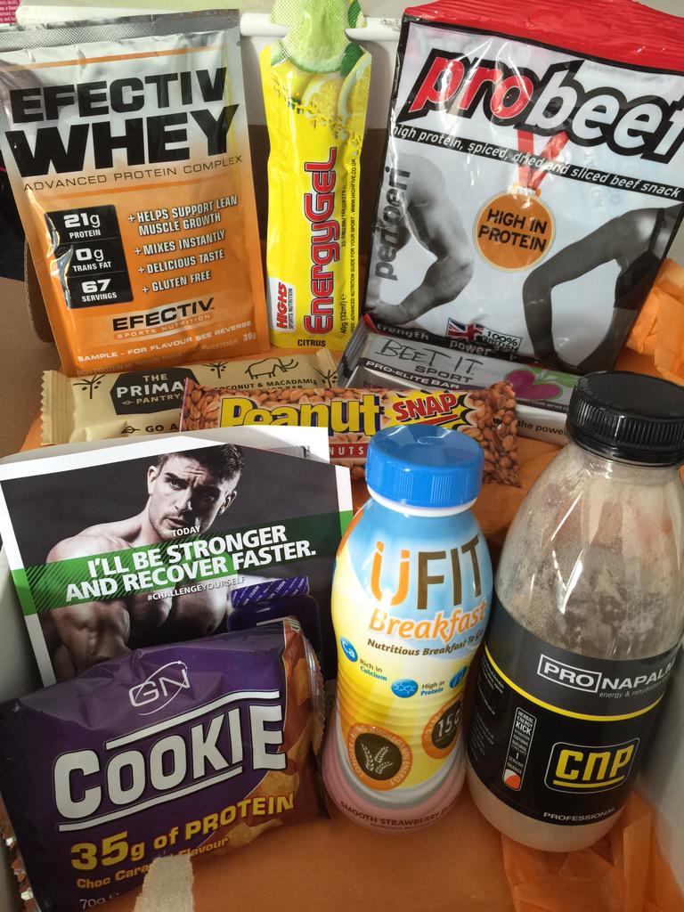 EternalStephHD's tweet photo. @PrimalSnackBox might not be a box but I get them in my @gymjunkiesuk boxes π I LOVE THEM! #primalsnackbox ππΌππΌππΌππΌ http://t.co/RpH3X3e1V2