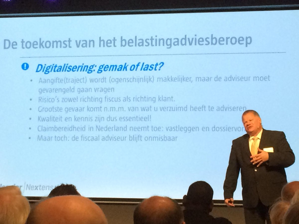 Flynthtweets's tweet photo. RT @overb403: @SylvesterSchenk , @Flynthtweets, over de toekomst van het belastingadviesberoep bij #ElsevierNextens. http://t.co/TKCvCW3Gjr