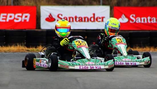 MonlauMotul's tweet photo. En @AragonMotorLand Mari Boya aseguró el título cadete 2015 y Quique Bordas, el 3er puesto #OrgulloMonlau #KidsToWin http://t.co/Ijya415CA6