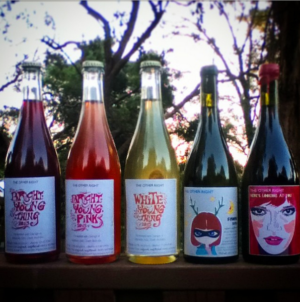 TheOtherRight's tweet photo. 5 new wines, sitting on a fence... http://t.co/bcJimV5wlG