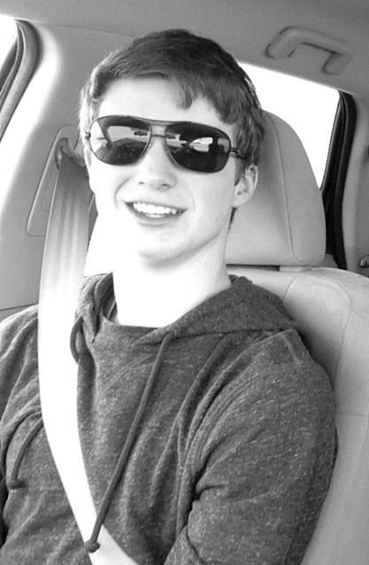 IsaacVanEssen's tweet photo. @Max_DeHaan @TheEideEffect miss you http://t.co/9342a6qycK