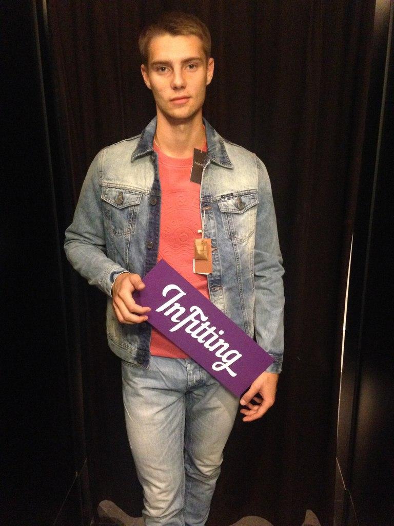 InFitting's tweet image. Pull&amp;amp;Bear
#infitting #PullAndBear vk.com/senya_haletskiy