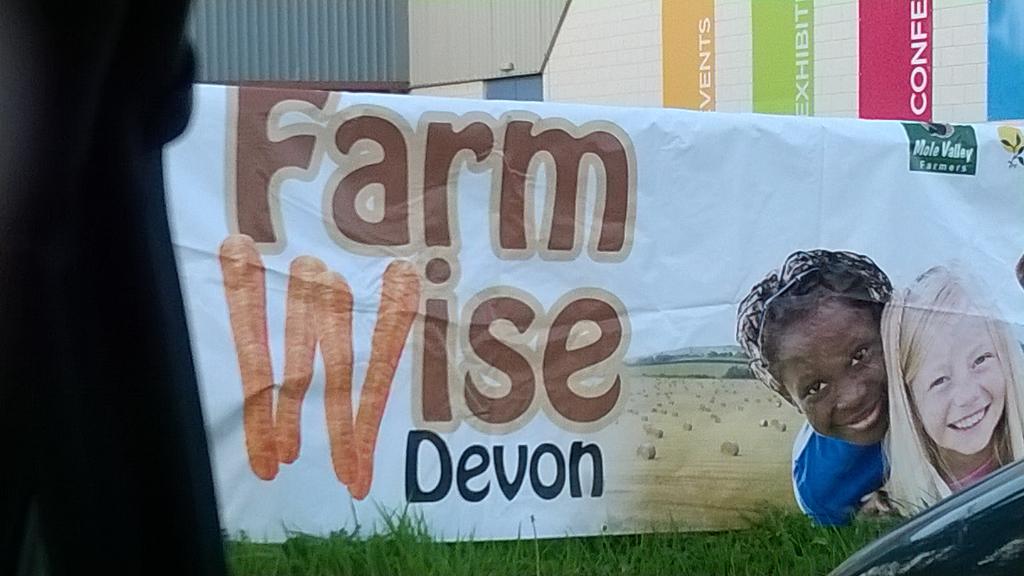 SchFoodDevon's tweet photo. Exciting day at Farm Wise with @samward60443746 @AllFoodIsFun @SAfoodforlife http://t.co/zpWF5Wh3Tx