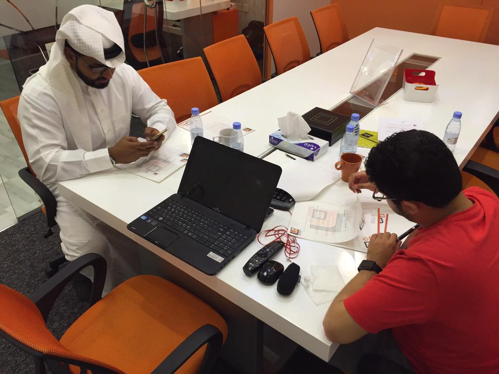 Layout_EP's tweet photo. نتشرف في #LAYOUT_EP بأن نتحالف في شراكة استراتيجية مع @Clinic1Sa في تنفيذ وتجهيز أحداثهم وفعالياتهم ! ✨ http://t.co/dfLTvjqS62