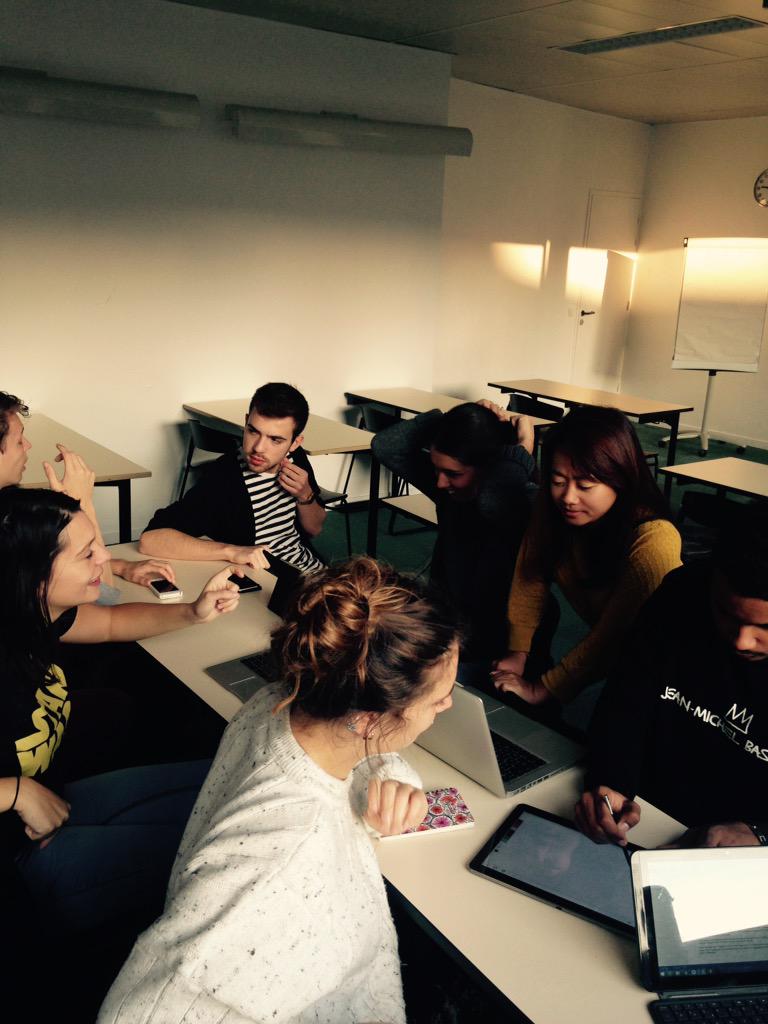 Audreyb17's tweet photo. Petit brainstorming du story telling 📋💭. #transitionpositive #debonmatin (cc @SciencesCom ) http://t.co/K5KF3aSGp3