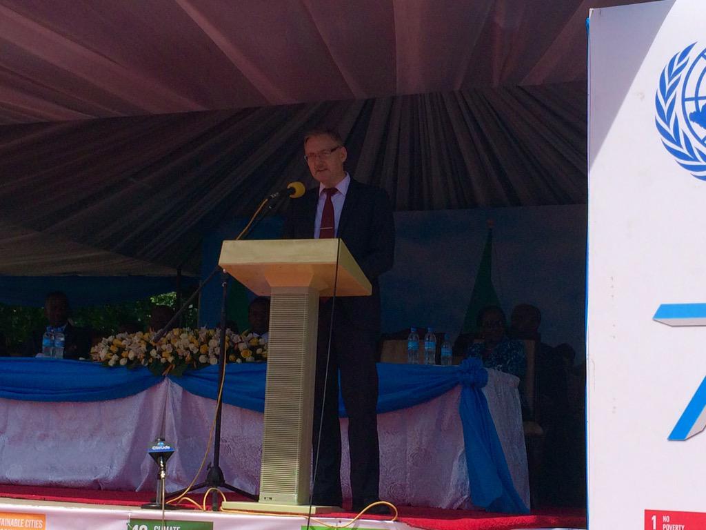 AJRodriguezUN's tweet photo. Amani kwanza, kupanga ni kuchagua Happy birthday @UN @BernardMembe @MariaSTsehai #SDGs @UNFPATanzania http://t.co/XQlUonn8dI