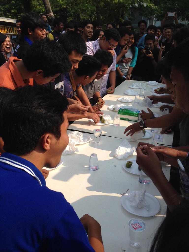 ayo ayooo semangat yg makan parenyaaaaa :p