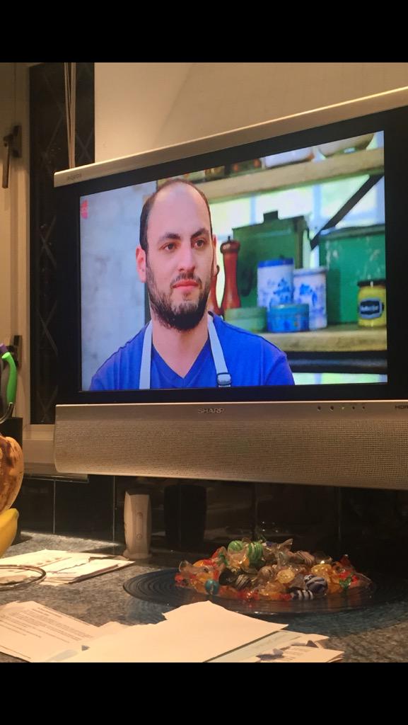 JohnnySeifert's tweet photo. If you have #SkyDemand you can watch me appear on #HumblePie now! Alt I am on @UKTV #UKwatch on Friday at 20:00 http://t.co/FpG1t7esdq