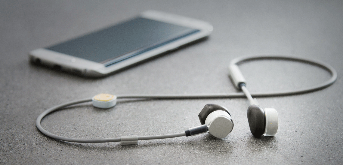 Telefonunuzla şarj edebileceğiniz, dünyanın en hafif kulaklığı #PUGZ
bit.ly/1k0FD3X