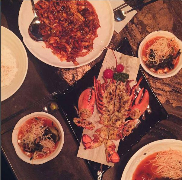 명동 데이트 필수코스! 오빠랑 꼭 가야하는 생생정보통 맛집 ♥더식당♥에서 화덕피자와 매콤한 직화쭈꾸미 그리고 랍스타까지 놀라운 가격에 함께 드셔보세요~▶ thesicddang.fordining.kr