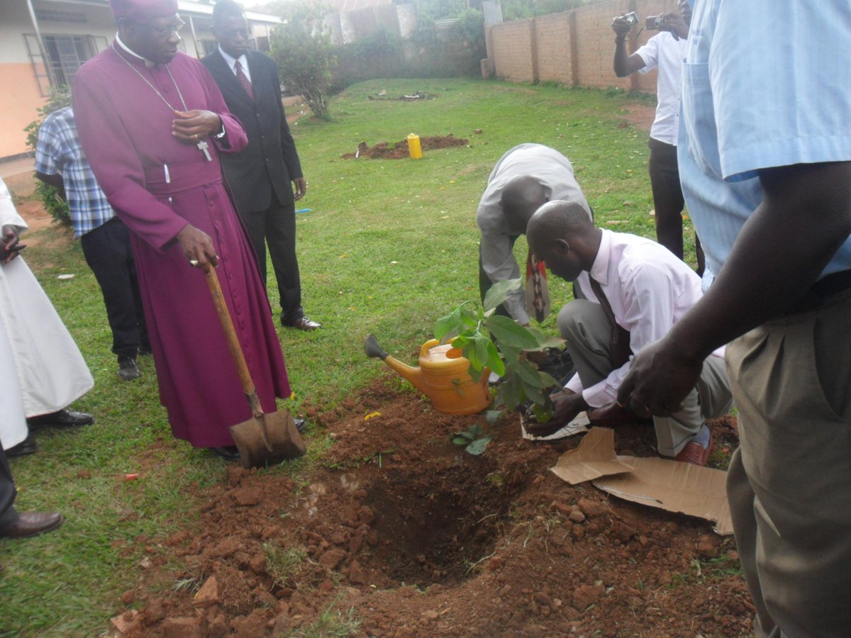 wampeewo's tweet photo. The Rt. Rev. Wilberforce Kityo Luwalira after praying for S4 students http://t.co/dpTbW3ApNs
