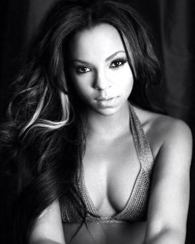 HAPPY BIRTHDAY - Ashanti - 13 octubre 1980 