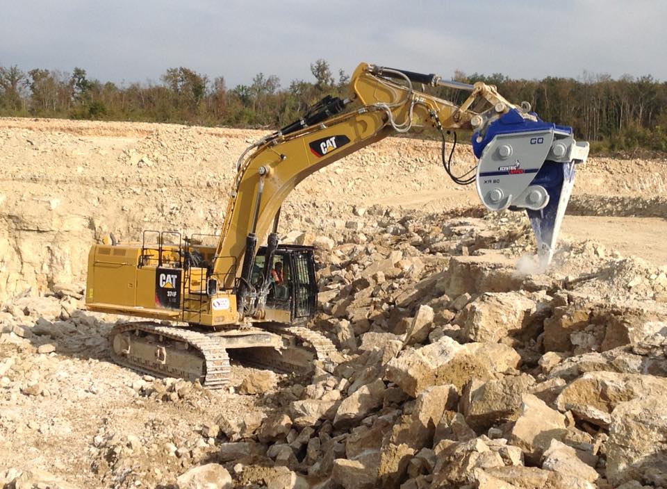 XCentricFrance's tweet photo. Livraison #XcentricRipper #XR80 sur #Caterpillar #374F Lme pour #PoirierTP (10). http://t.co/86V7lzvdpI
#xcentric http://t.co/uR3EJ6aJmy