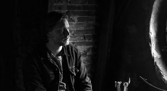 We spraken <a href="/BASKERVILLEee/">BASKERVILLE</a> over de samenwerking met <a href="/YousefGnaoui/">Yousef Gnaoui</a> #InKleur  bit.ly/1Zy0Qmc