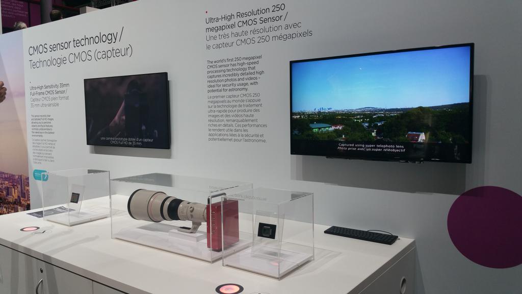 andrewjfro's tweet photo. #CanonExpo Presentato un nuovo sensore da 250 megapixel con stabilizzatore ottico per le lunghe distanze @Cor_Com http://t.co/oxj7fgqsx6