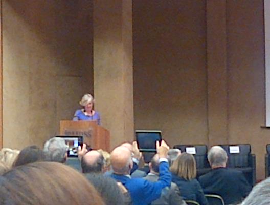 Cesvitec's tweet photo. @SteGiannini alla II giornata dell'education di confindustria http://t.co/oHErgHmYRp