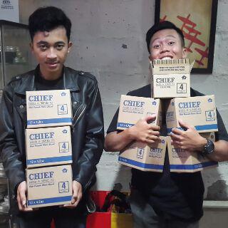 wow banyak banget pomade chief nya #axelbarberahop #panduraya #ceger #bogor