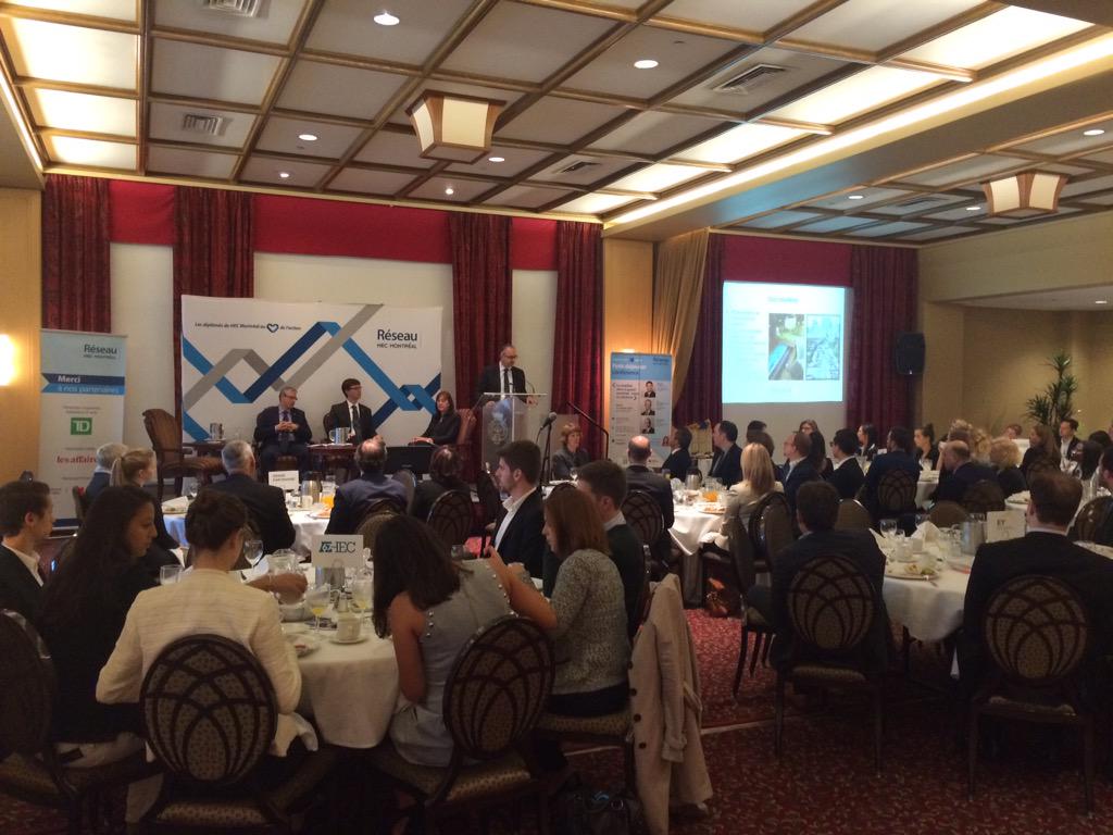 StephanieEspach's tweet image. @arefsalem partage sa vision de la mobilité à Montreal au #dejhec @reseauhec #polmtl