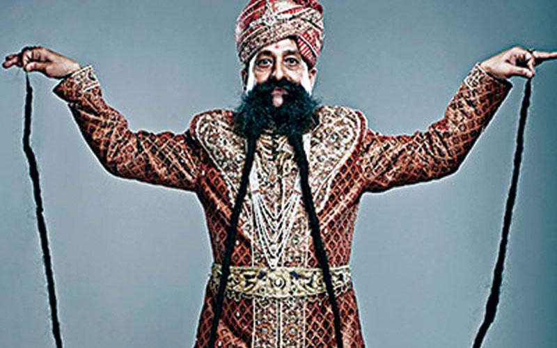 Dwell Tekstforfatter Skygge Muscat Daily on Twitter: "Measured in Italy on March 4, 2010, the longest  moustache measures 14 ft and belonged to Ram Singh Chauhan (India)  http://t.co/IjHzd739dY" / Twitter