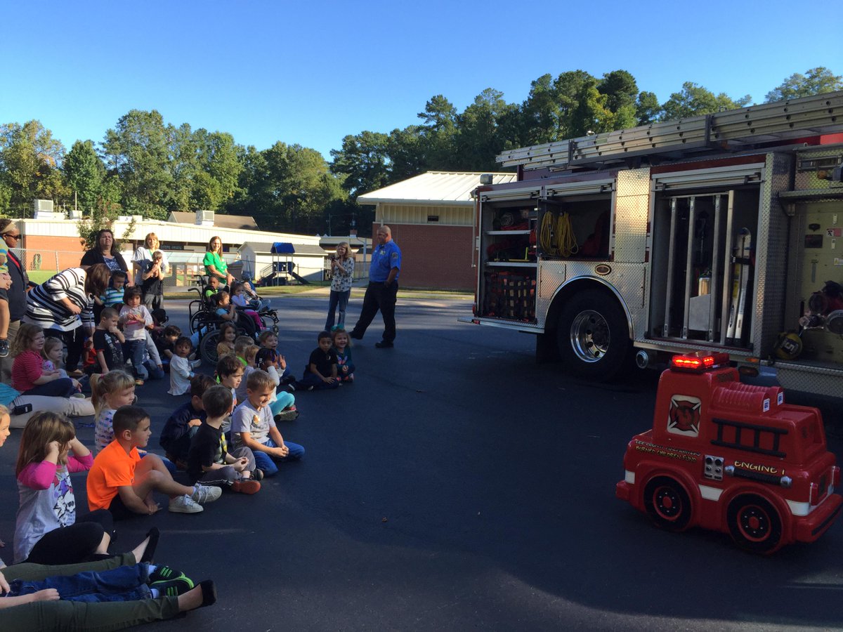 The Sanford Fire Department came to visit Preschool and Elementary students!! #SanfordFireDepartment