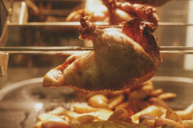 DuckInnChicago's tweet photo. Try the Rotisserie Duck with a new fall presentation! Swiss Chard, Apples &amp; Pears with Gooseberry Vinaigrette! #fall http://t.co/Bv9ZmrDyJ2