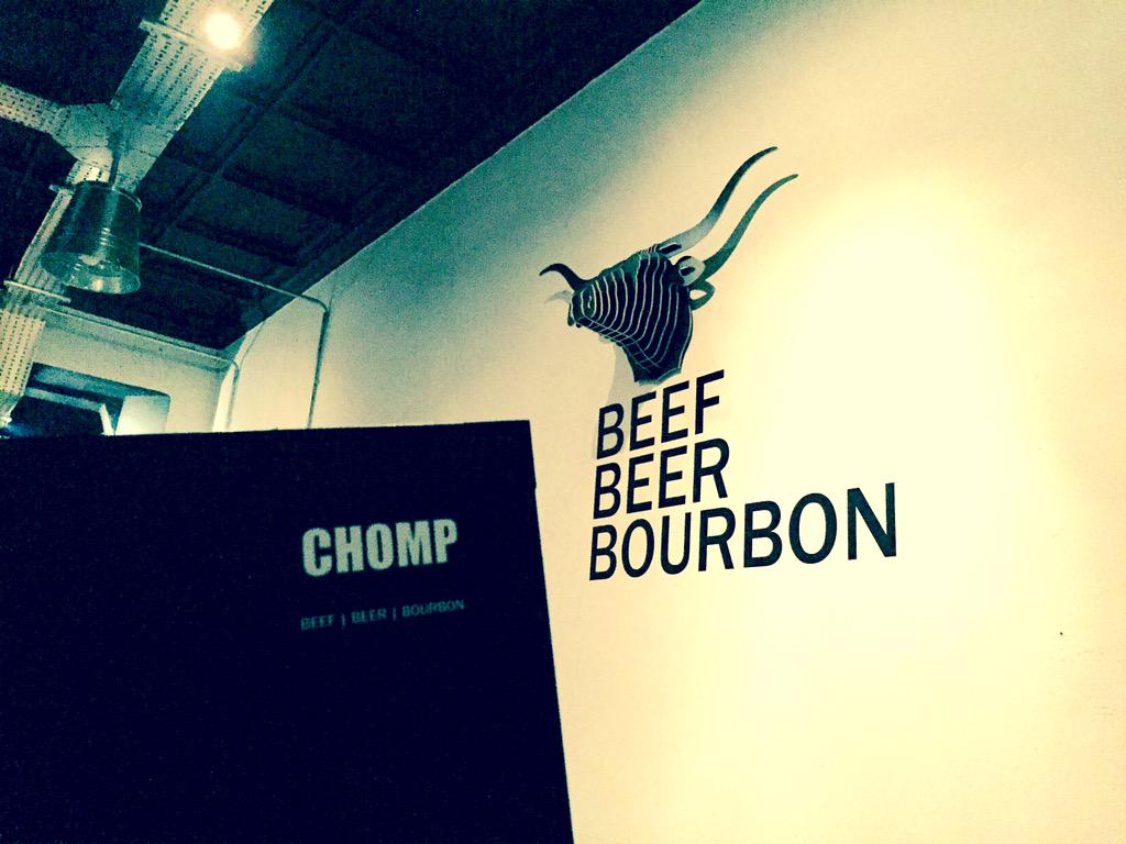 tastebris's tweet photo. The Taste Bristol team are at Chomp tonight reducing the cow population. ( @Chompgrill ) http://t.co/XPLbT2k5by