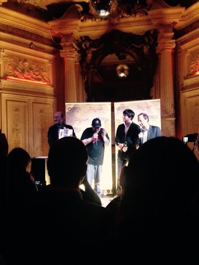 Bravo a Manu Larcenet &amp; le Rapport de Brodeck, #prixLanderneau BD 2015 !
<a href="/EditionsDargaud/">Editions Dargaud</a>