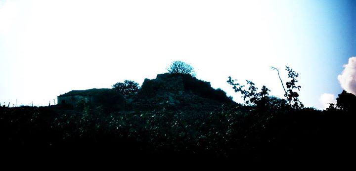 TerradiSardegna's tweet photo. Profili inconfondibili. #Nuraghe Usanis, #Osidda (ph.Maristella Delogu) http://t.co/G00RIdoQjG