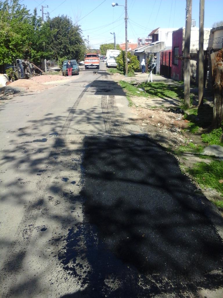 Parcheo degradable e impresentable en #Quilmes.Se disuelve en 15 días sin contaminar el medioambiente  #GestionFBG.