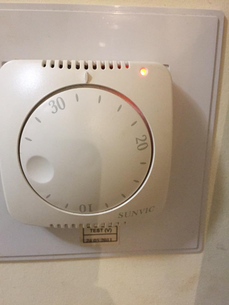 hfwhell's tweet image. #Coldnight #heaters on #heatingproblems #energysupplier #londonhomes