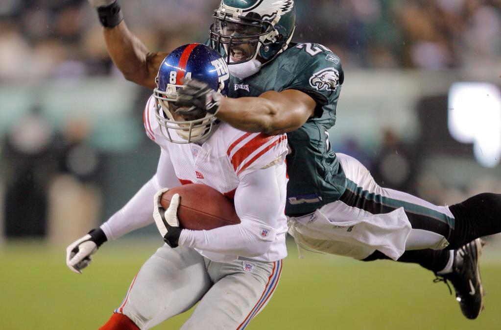 Happy Birthday to one of the best Safety\s to ever play Brian Dawkins  