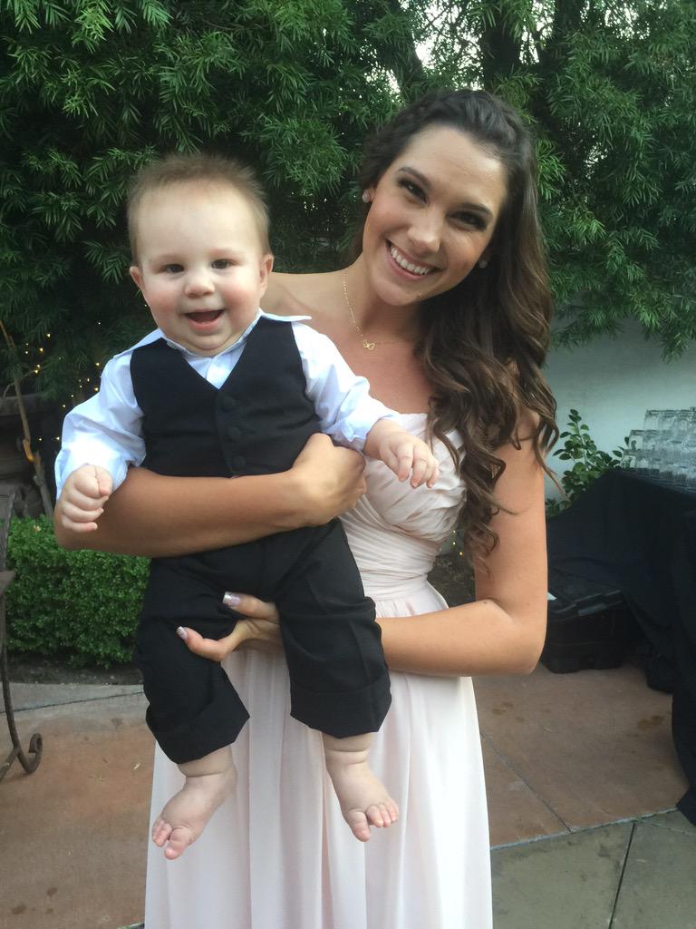 TheVoiceActor's tweet photo. My Daughter Bonita &amp; Grandson Noah! (at my son's wedding) http://t.co/Xd16eE2ftY