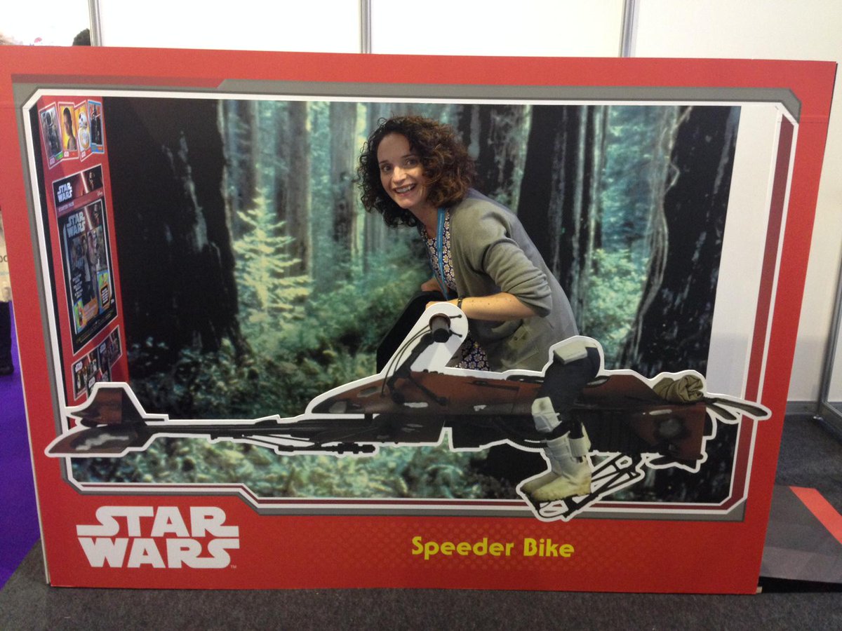 Topps_UK's tweet photo. Come along to our #BLE2015 stand H080 to feature in your own #StarWars card and then share #ToppsatBLE http://t.co/Q2AnkBIqmm