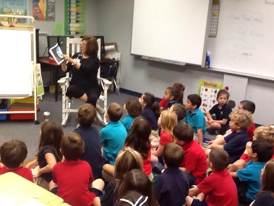 MsIsrael1's tweet image. 1st shares Duck! Rabbit! read aloud read by Ms. Jay. We'll share our voting results w/our Global classes!#davis1