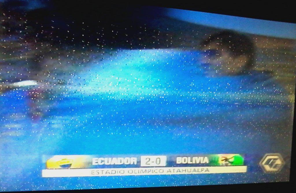 CornejoYuyi's tweet photo. Goooooool !!!!!!
2-0
Ecuador !!!! Camino a Rusia !!!!!
2โฃ- 0โฃ
#TriDeCorazon http://t.co/fVf2IWVrVV