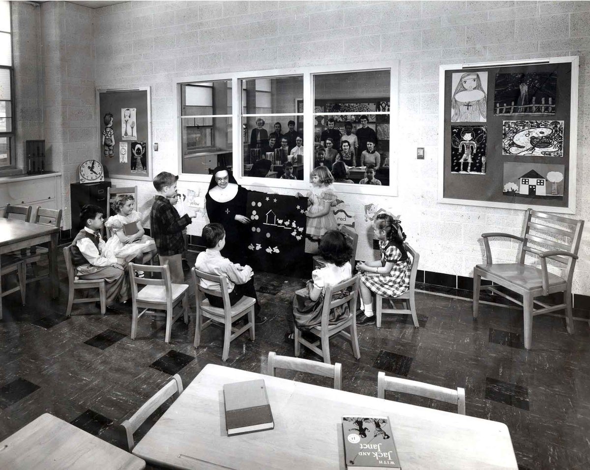 AlvernoArchives's tweet photo. #FacesBehindTheNames  Elizabeth Hall named for Sr. Elizabeth Engel (Gerard), educator, leader https://t.co/fB3R29Cq3G http://t.co/t2XNnqZpmU