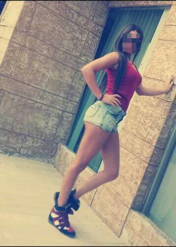 arkadasim hicran daha yeni İstanbul #avcılarda oturuyor 24yasinda gorusmek isteyen  05367460560 arasin , #öpüyorum