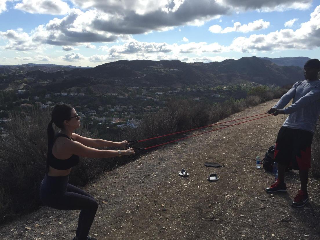 kourtneykardash's tweet image. Workout with a view. 💪🏼