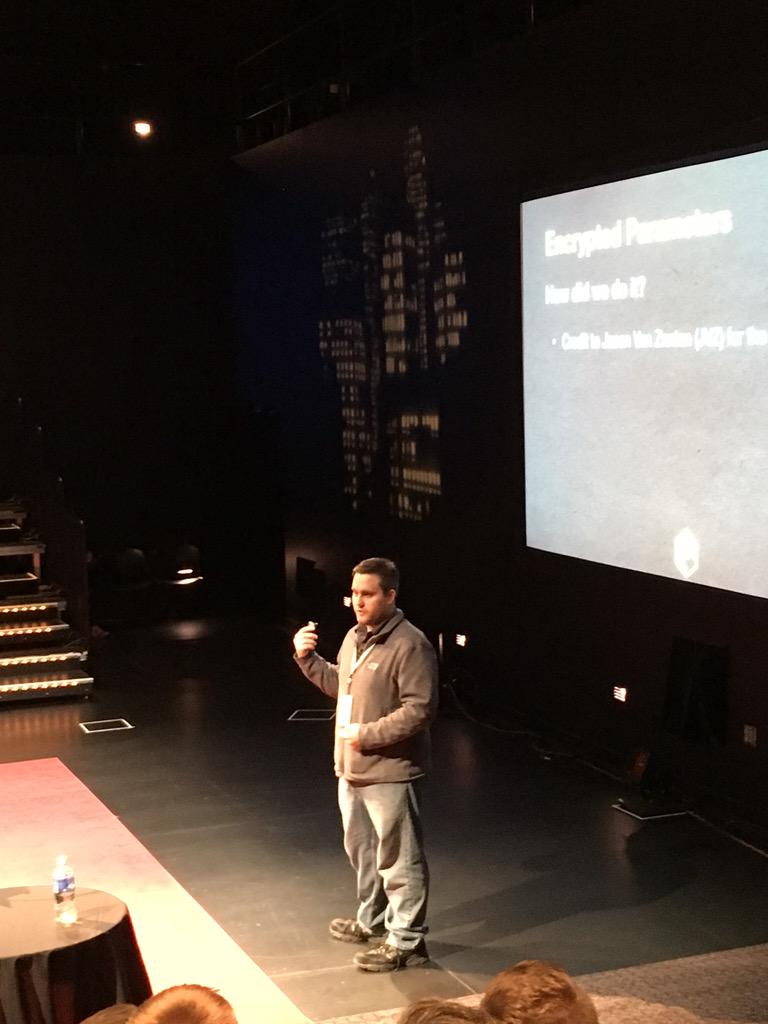 Knoxious's tweet image. Novell with @bryson3gps ...no? Ooooh novel. One L. Very different. #JNUC