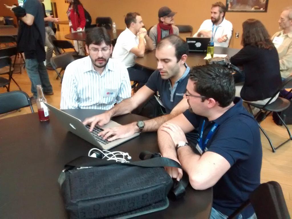 AnthonyKGROSS's tweet image. First guest for #knotes : senior engineer of @MITxonedX