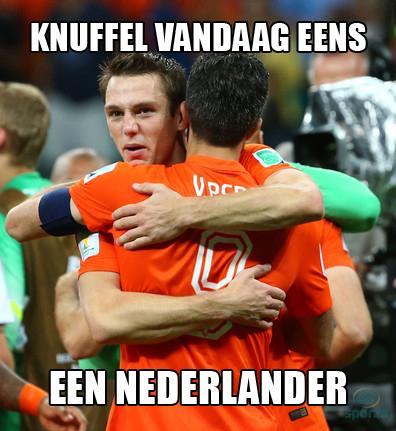 Het EK is weg voor Oranje. Daarom roepen we op om elke Nederlander die u ziet eens stevig vast te pakken! #nedtsj