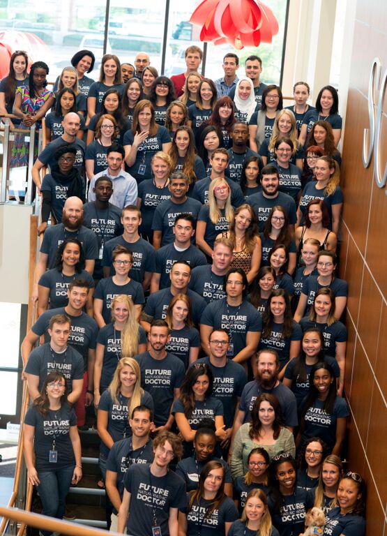 SCNMAZ's tweet photo. Join us in welcoming #SCNM's Fall 2015 class of future #naturopathic doctors! #FutureNDSCNM http://t.co/utyzw0g595